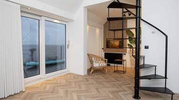 Apartment | Living room