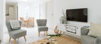 Beach House De Lichtboei 10 Minutes From the Beach