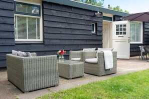 Exterior - Beach House De Lichtboei 10 Minutes From the Beach (Ouddorp)