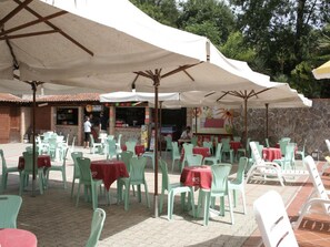 單棟房屋 | 室外用餐