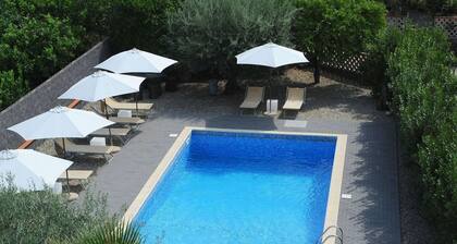 Cozy Etna Apartment With Pool