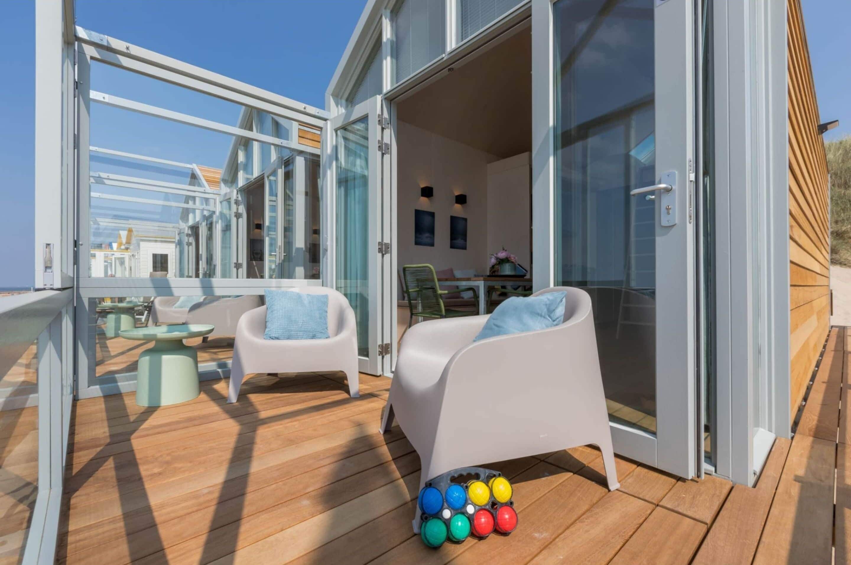House | Balcony