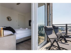 Apartment | Balcony