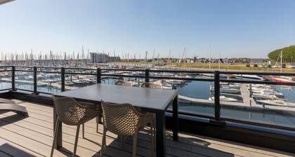 Apartment Sint Annaland With Marina Views
