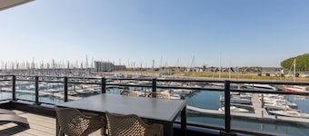 Apartment Sint Annaland With Marina Views