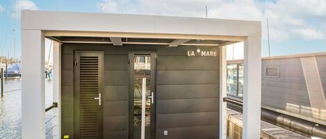 Mobile Home | Exterior