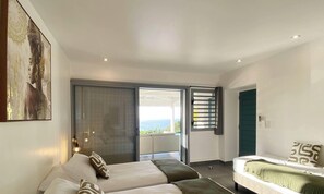 4 bedrooms, in-room safe, desk, iron/ironing board - Coco Cannelle Prestige Villa Sea View with infinity pool (Above Grande Anse beach) (DESHAIES)
