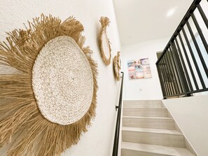Interior detail - Sunset Haven: Beach Isle House FL Keys MIA Marina (Homestead)