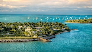 Beach - Sunset Haven: Beach Isle House FL Keys MIA Marina (Homestead)