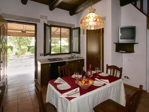 Private kitchen - Stay Near Barletta Coast (Barletta)