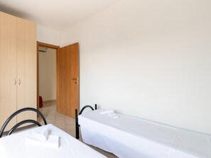 Villa | 2 bedrooms, individually furnished, bed sheets