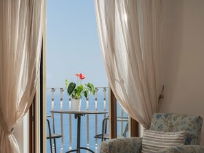 Apartment | Balcony - Villa in Nocelle With Amalfi Coast Views (Positano)