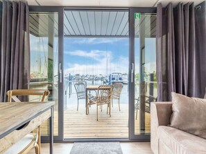 Mobile Home | Living area - Luxury Houseboat in Volendam Marina (Volendam)