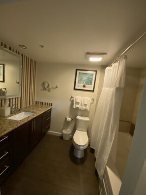 Bathroom - Coachella 2026! 1st Weekend Marriott Shadow Ridge Studio (Palm Desert)