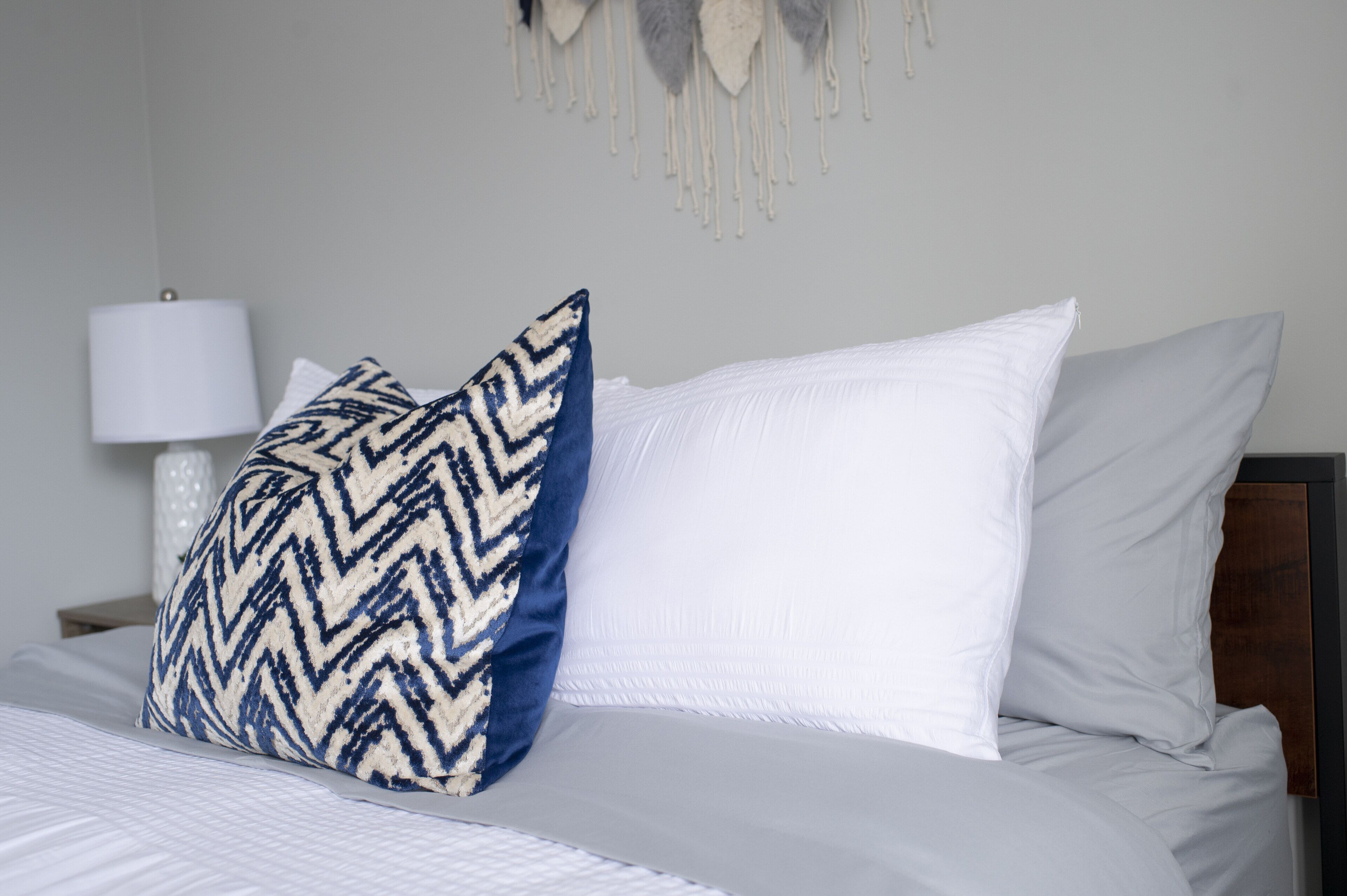 3 bedrooms, travel crib, WiFi, bed sheets