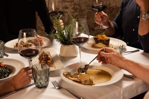 Restaurant - Villa Las Mil Flores (Antigua Guatemala)