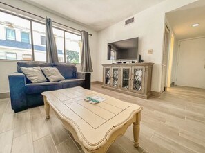 TV - MB - 51-12- 1 Bedroom - Pool - Close To The Beach (Myrtle Beach)