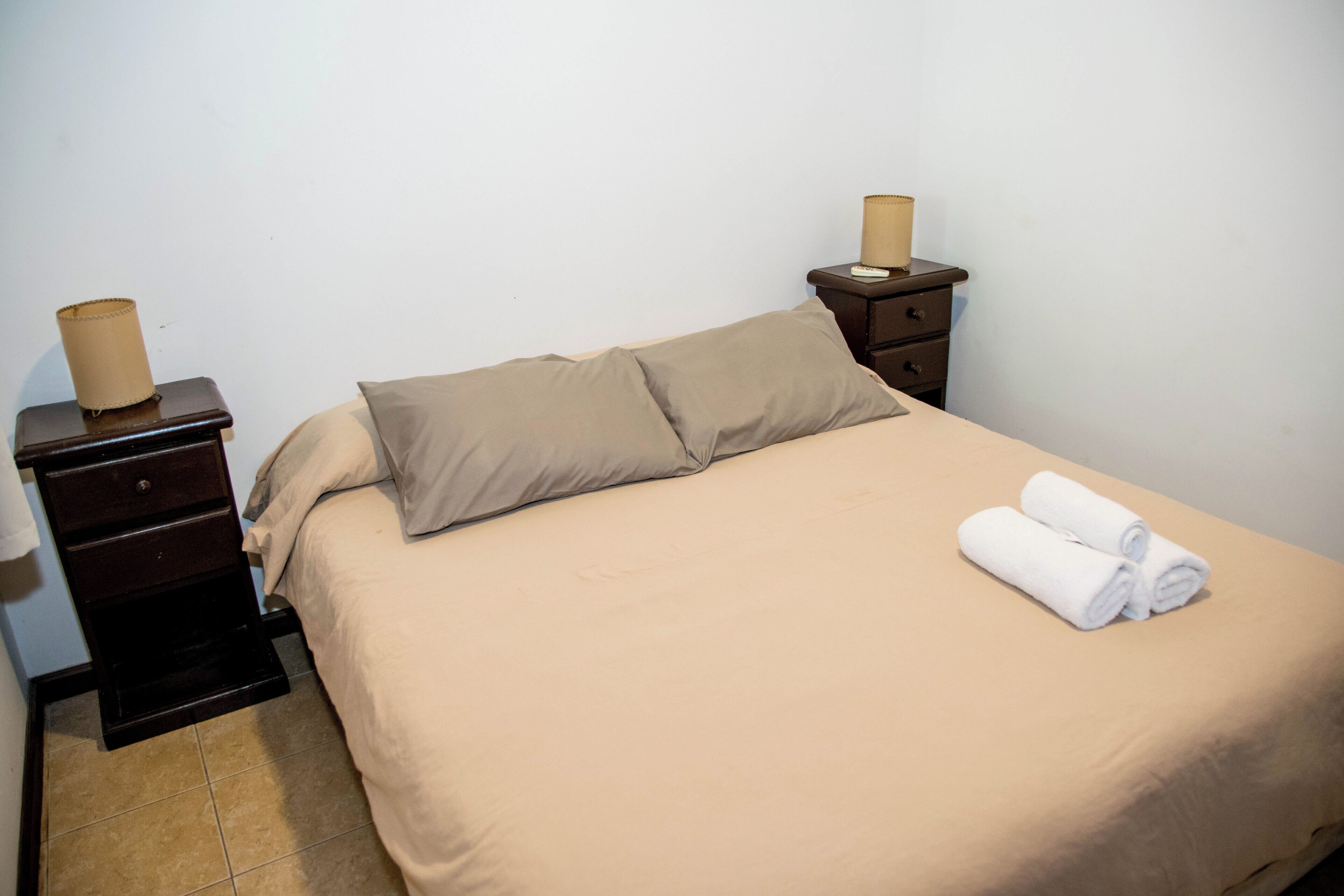 Departamento - Planta Baja | Caja de seguridad en la habitación, wifi gratis y ropa de cama 