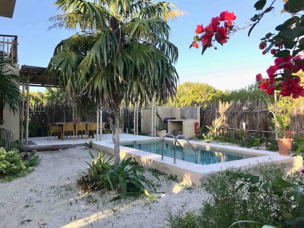 Alberca al aire libre