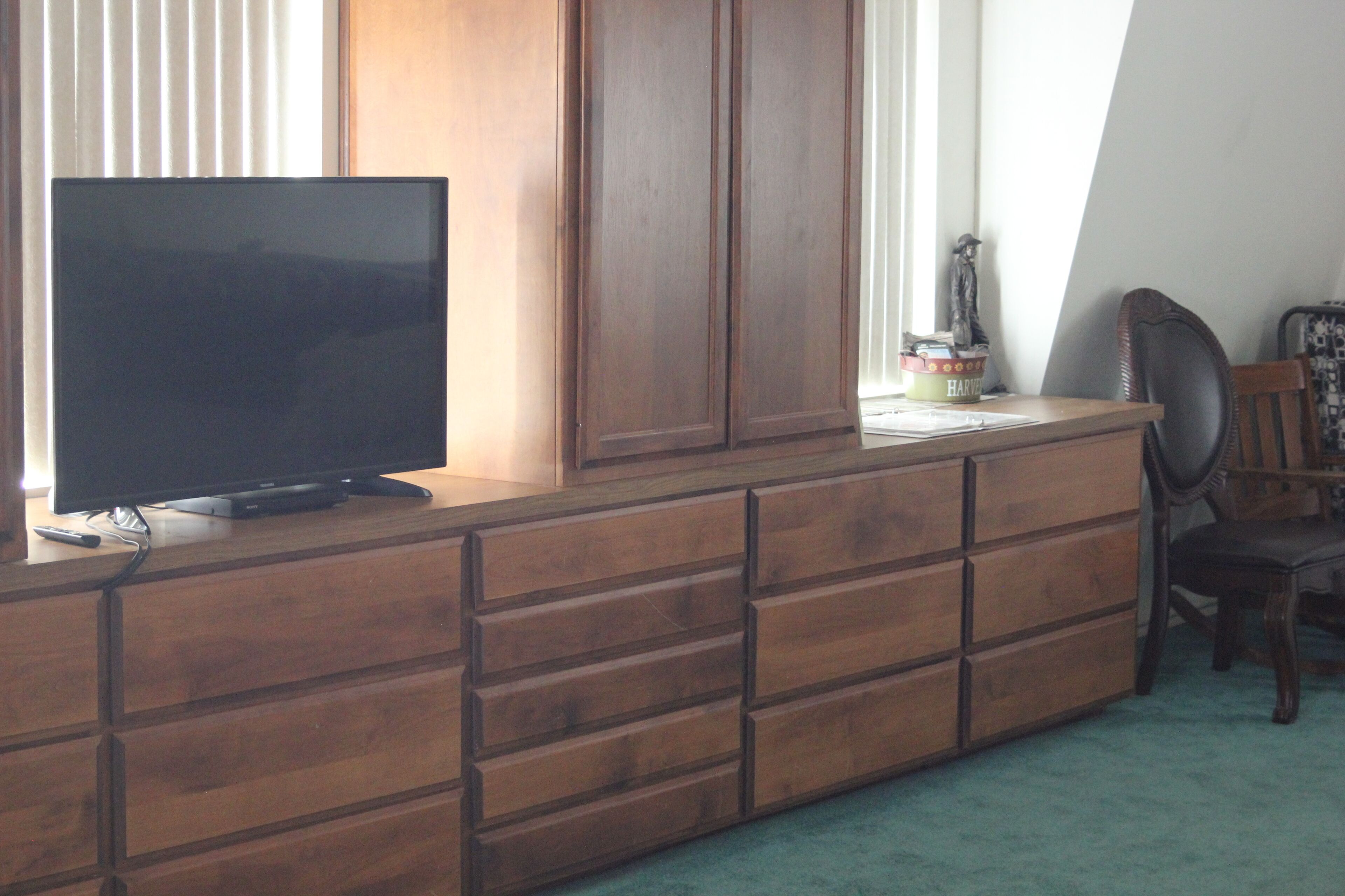 1 bedroom, iron/ironing board, travel crib, free WiFi