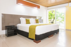 双人房 | 隔音、床单