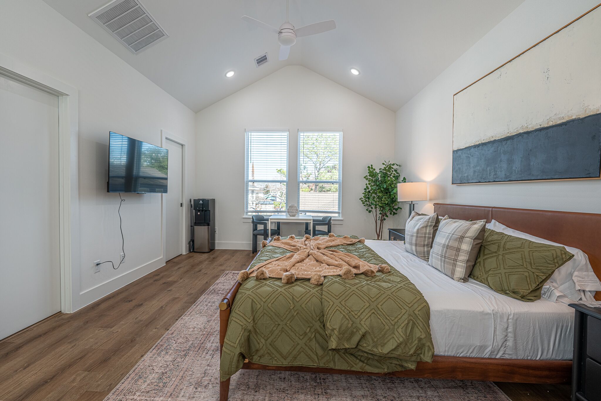 Boho-Mod Studio @ East Downtown