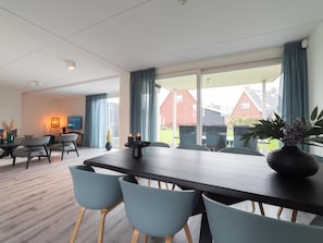 Dining - Holiday Home in Zeeland Near the Sea (Colijnsplaat)