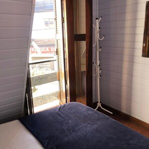 5 habitaciones, wifi y ropa de cama 