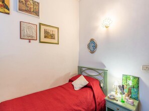 6 bedrooms, bed sheets - Casa Vacanze ad Assoro con Giardino (Assoro)