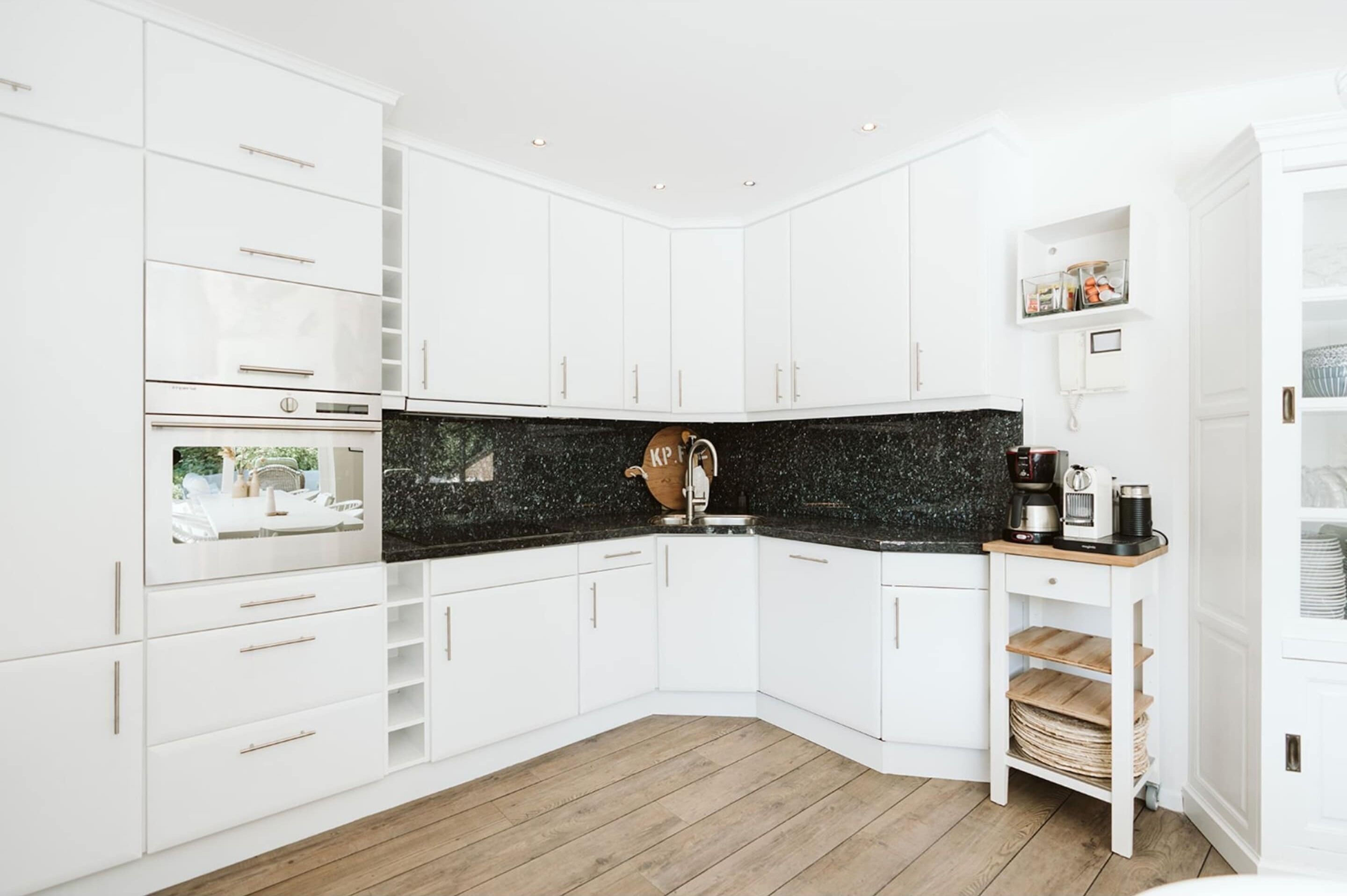 Vila | Dapur pribadi | Lemari es dan mesin pencuci piring