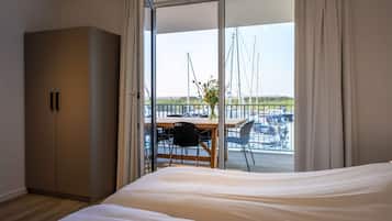 Apartment | 3 bedrooms, individually furnished, bed sheets