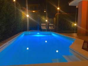 Hus | Pool | Inomhuspool och utomhuspool