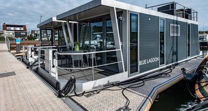 Waterlodge in Kamperland by Veerse Meer