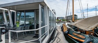 Waterlodge in Kamperland by Veerse Meer