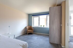 Apartment | 3 bedrooms, individually furnished
