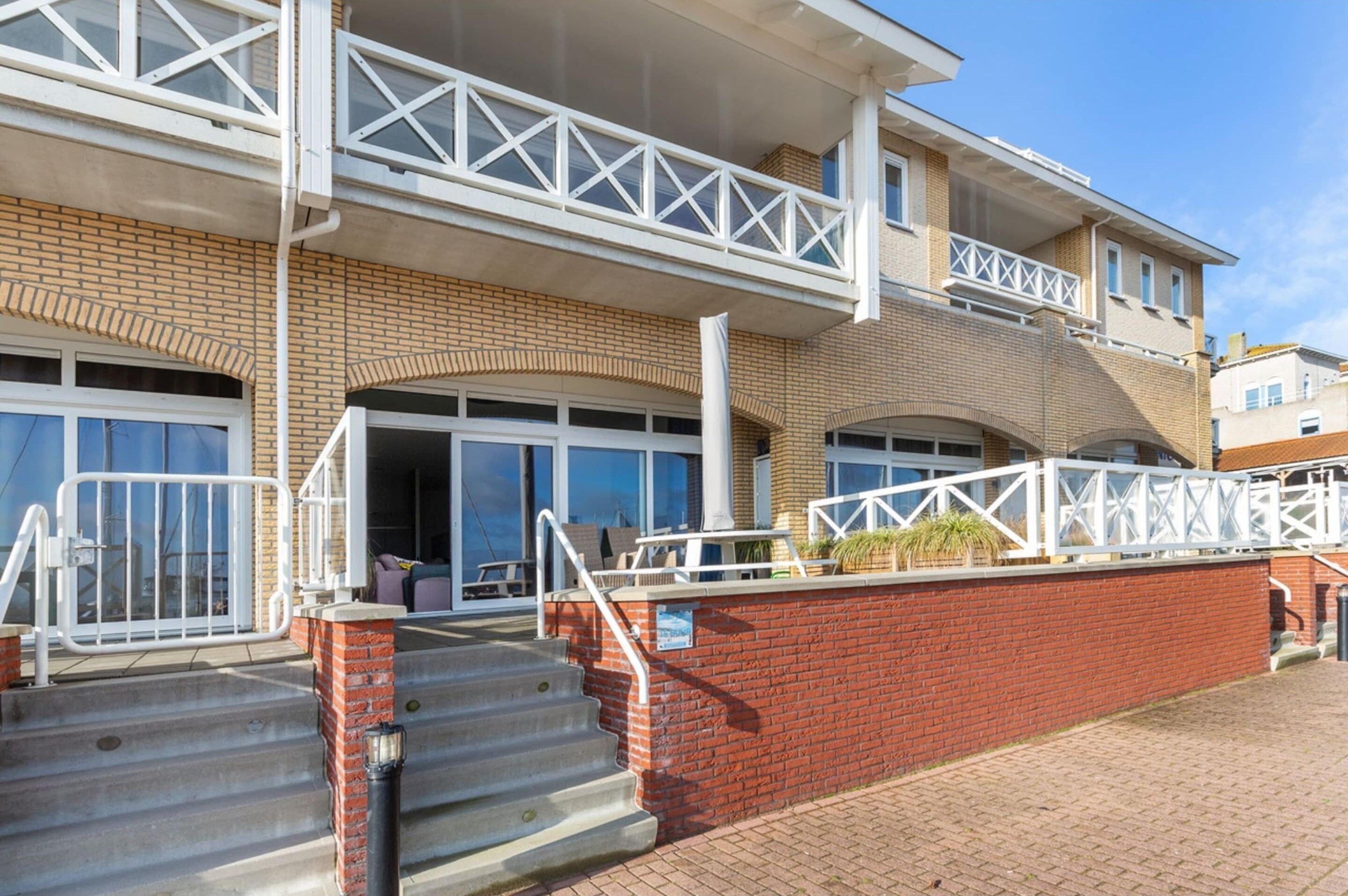 Apartment | Exterior