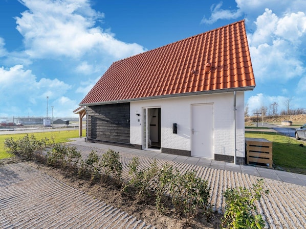 House | Exterior