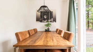 House | Dining