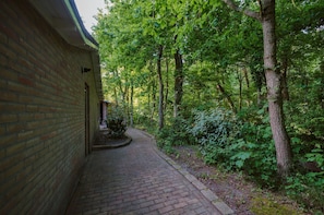 Bungalow | Exterior