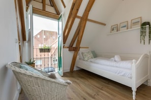 2 bedrooms, bed sheets - Cozy Apartment in Villa Koudekerke (Koudekerke)