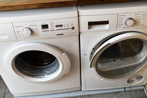 House | Property amenity - Peaceful Family Home in Elim (Elim)