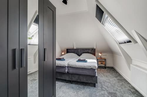 5 chambres, ameublement personnalisé, draps fournis
