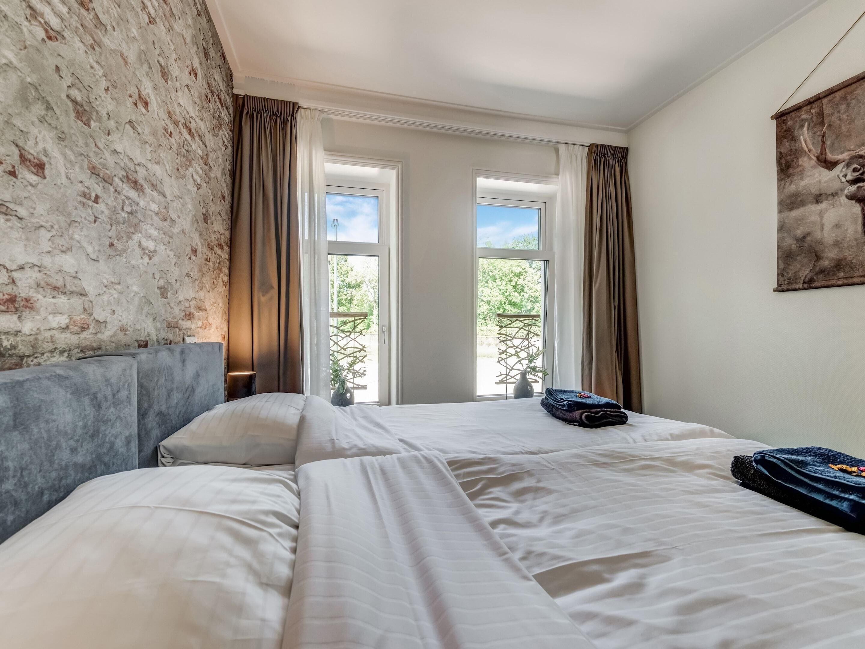 Huis | 5 slaapkamers, individueel gemeubileerd, beddengoed