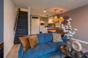 Apartment | Living room