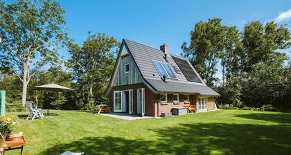 Luxurious 6-person Holiday Villa With a Forest Garden of 4000 m2