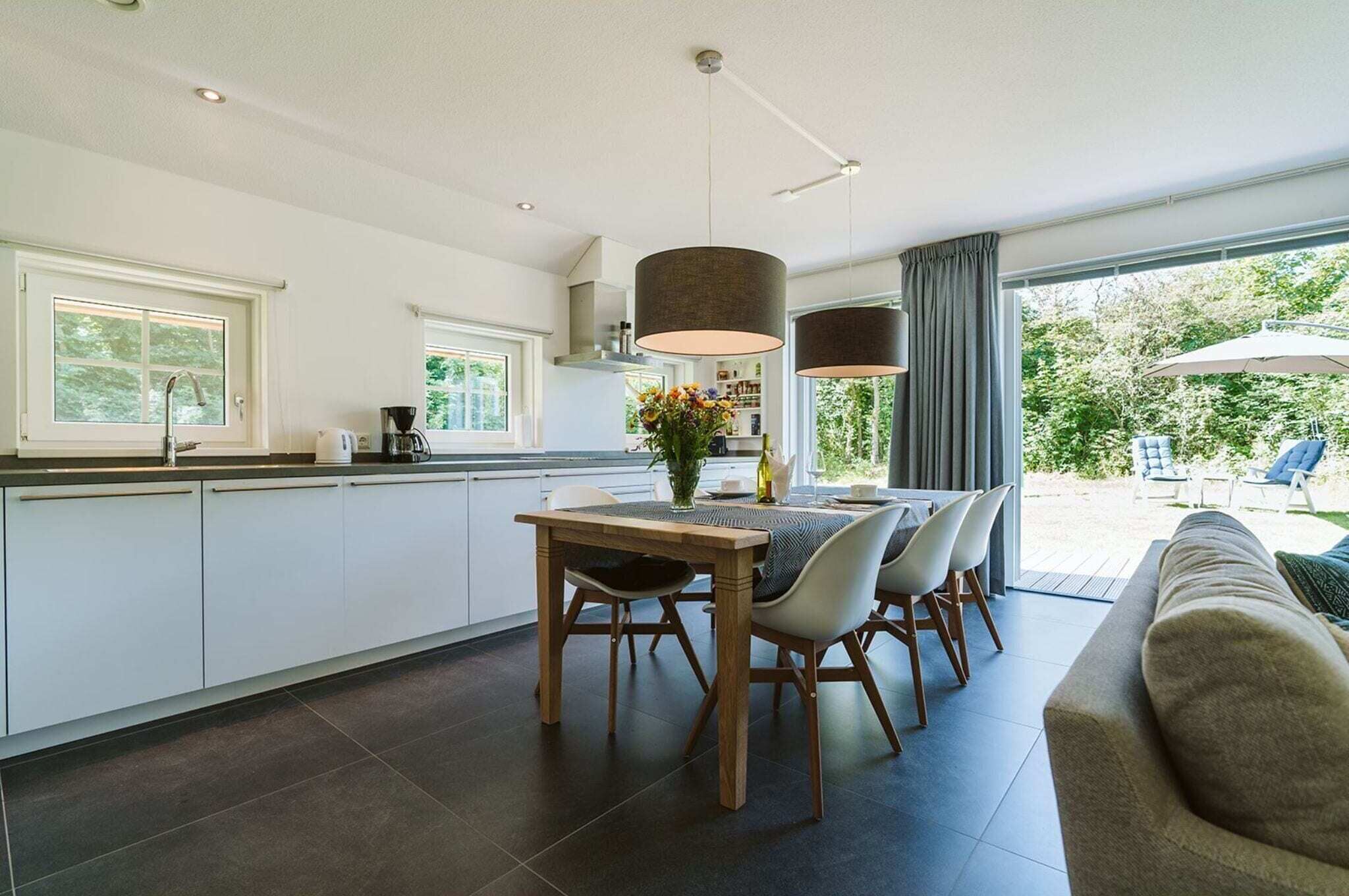 Casa | Cozinha privada | Geladeira, micro-ondas, fogão, lava-louças