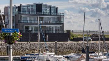 Apartment | Exterior