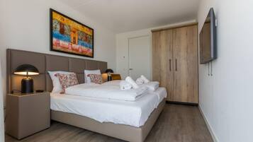 Apartemen | 2 kamar tidur dan dilengkapi dengan perabotan berbeda-beda