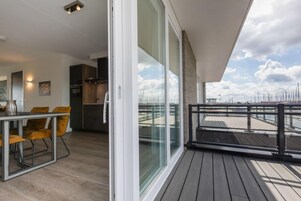 Apartment | Balcony