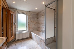 Interior detail - Bungalow Near Oosterschelde Beach (Kamperland)